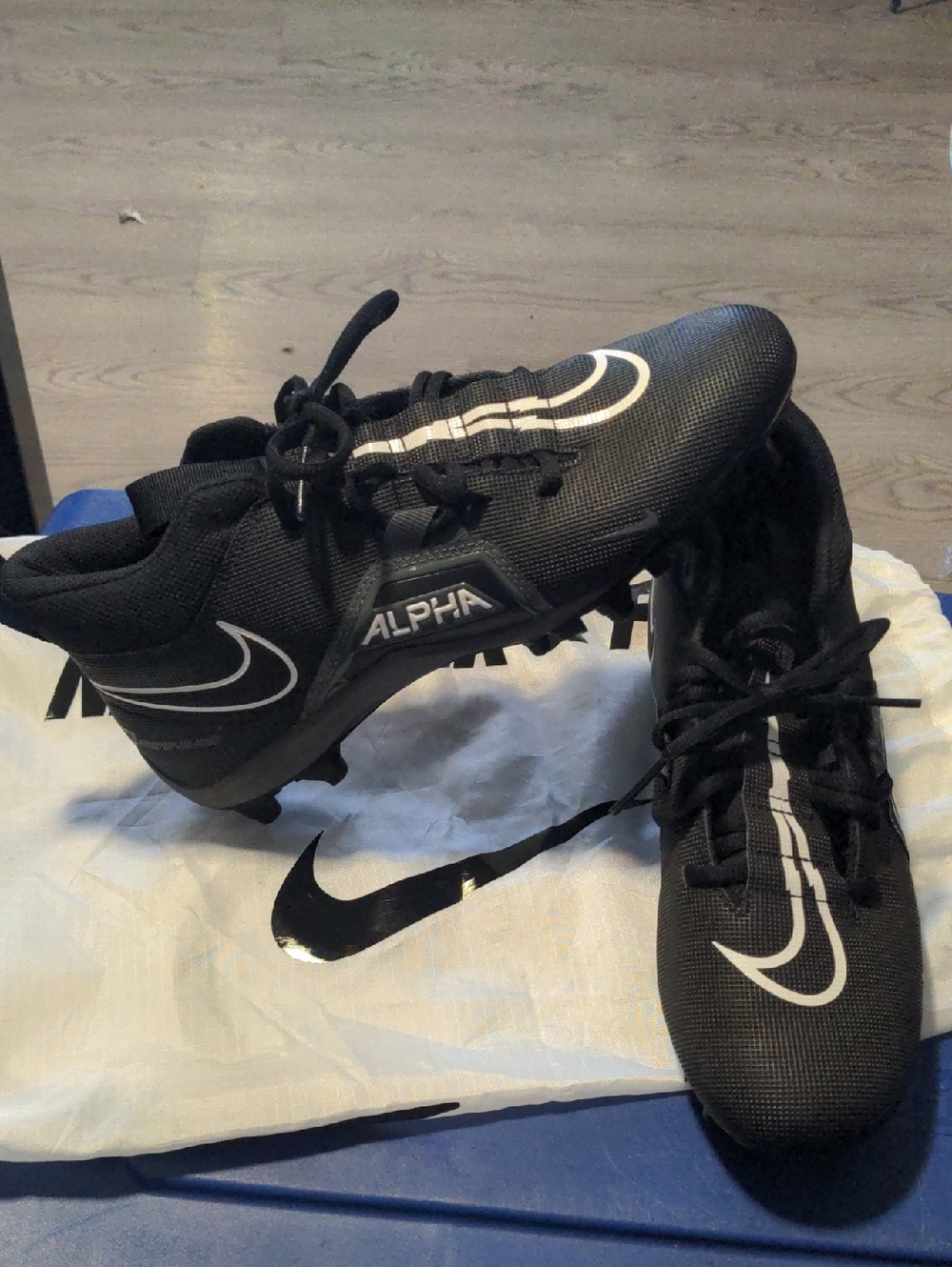 Nike Alpha Menace Varsity 3 Men's Football Cleats